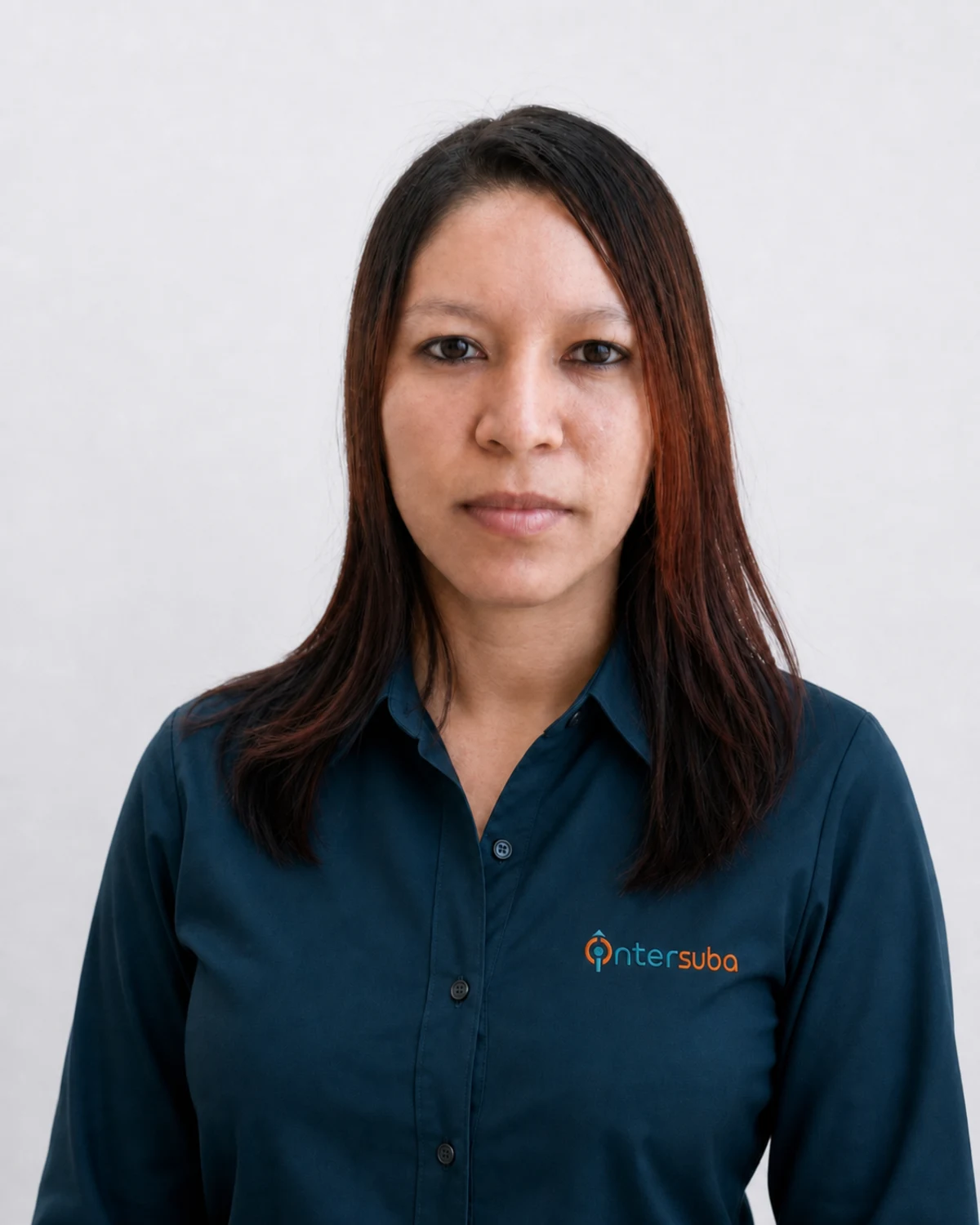 Retrato profesional de Lorena Suzzette Gonzalez Castañeda, socia y analista de procesos de Intersuba